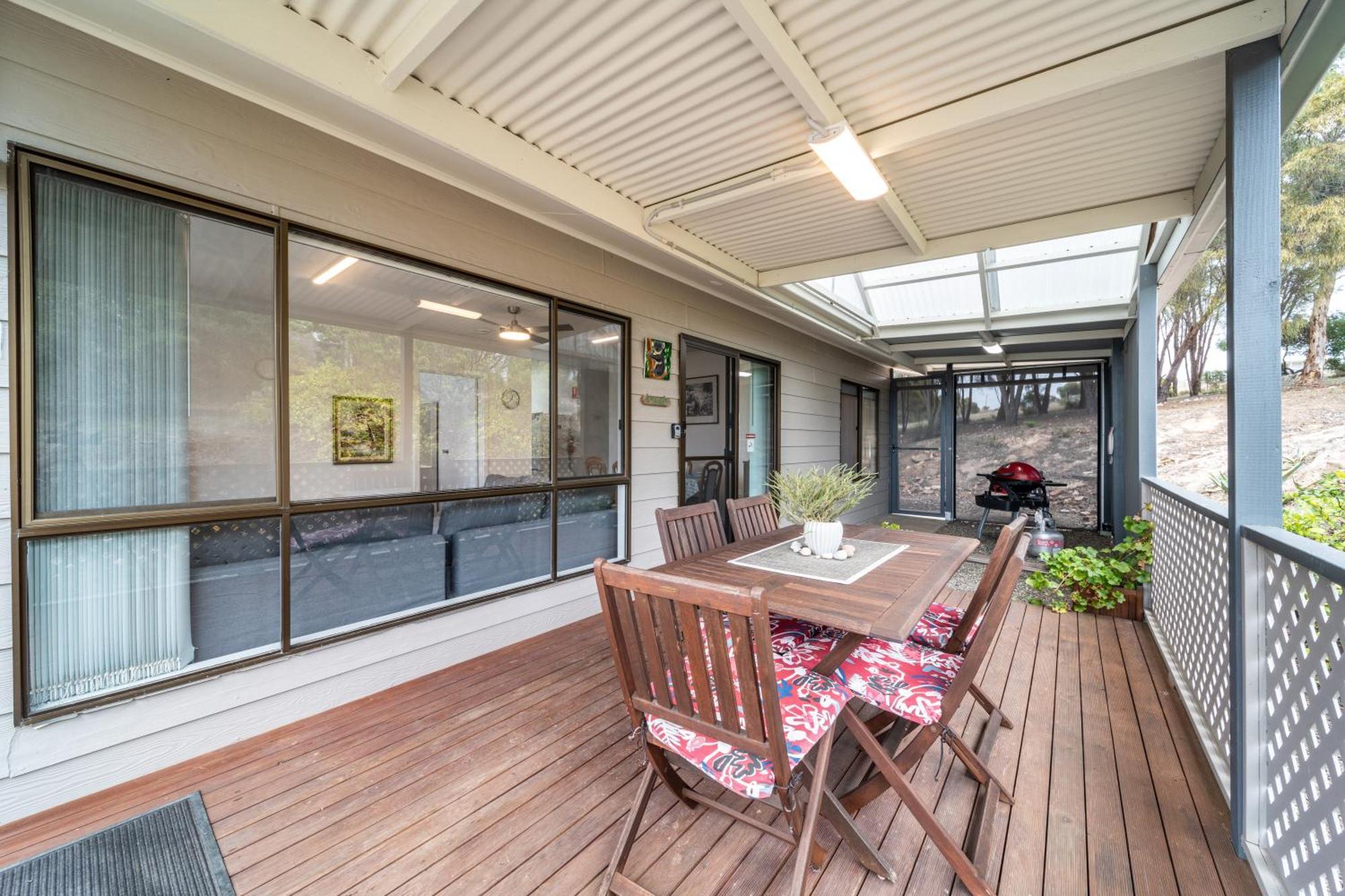 Emu Bay Holiday Homes 외부 사진